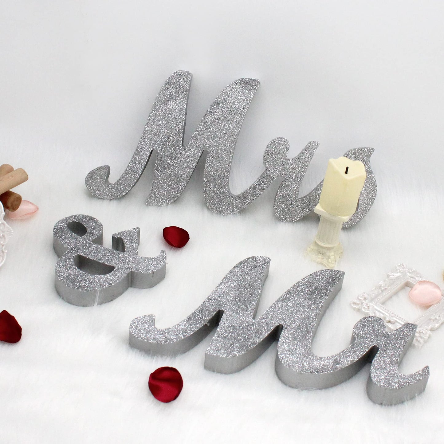 Mr and Mrs Signs Wedding Table Decorations, Wooden Freestanding Letters for Photo Props, Rustic Wedding Decoration, Anniversary Wedding Shower Gift (Silver)