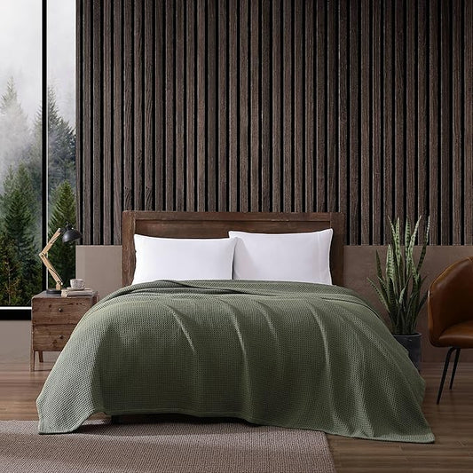 Eddie Bauer Blanket Soft Waffle Weave Bedding, Medium Weight Bedroom Decor, Softens Every Wash, Twin, Green